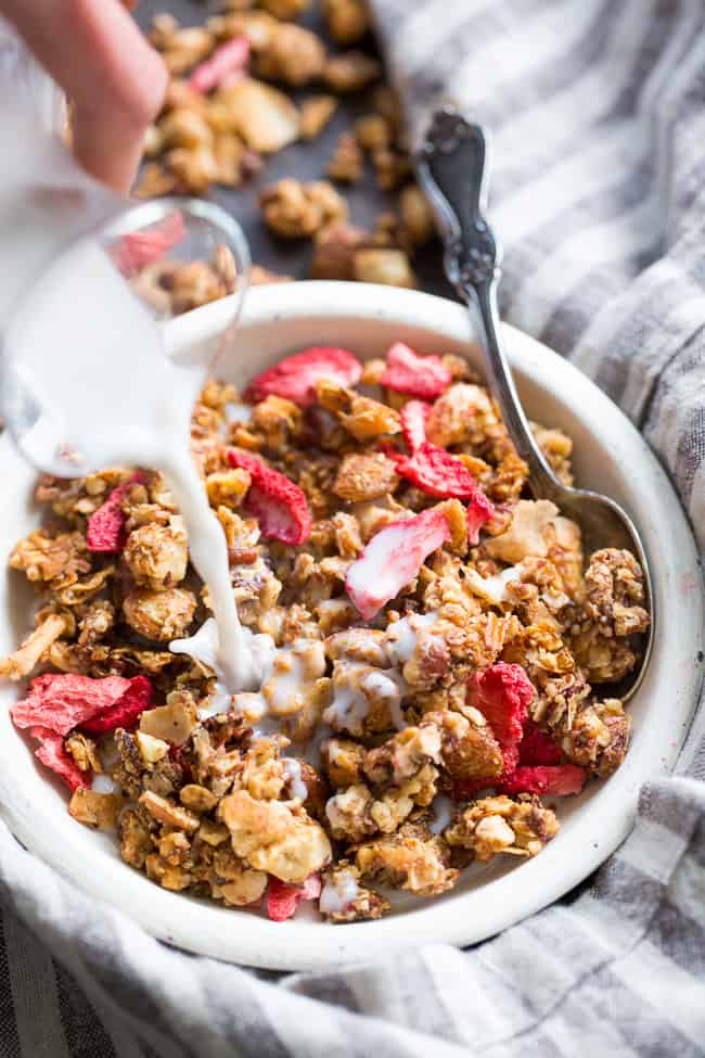 Crunchy Grain-Free Strawberry Granola: Paleo & Easy Recipe
